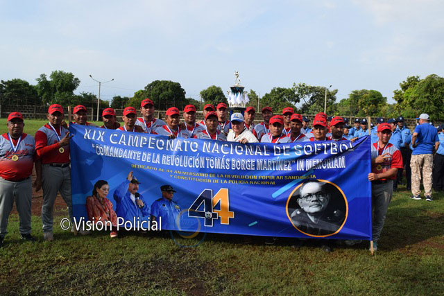 Secretaría del FSLN campeón del Campeonato Softbol Policía Nacional